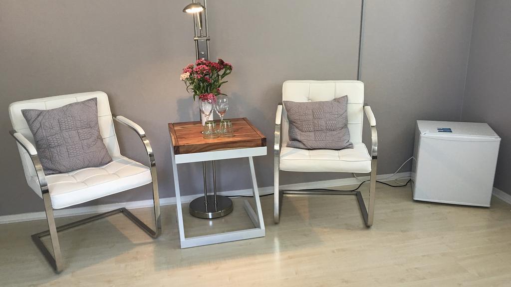 Bed And Breakfast De Lijster Zuid-Scharwoude 외부 사진