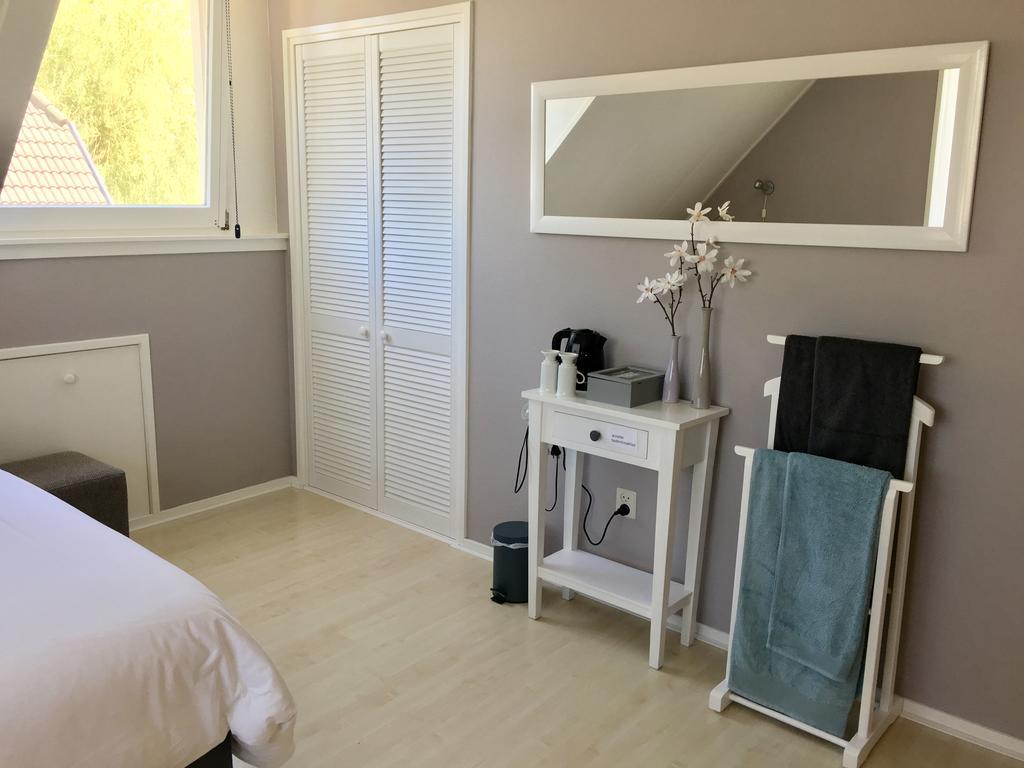 Bed And Breakfast De Lijster Zuid-Scharwoude 외부 사진