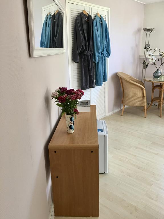 Bed And Breakfast De Lijster Zuid-Scharwoude 외부 사진